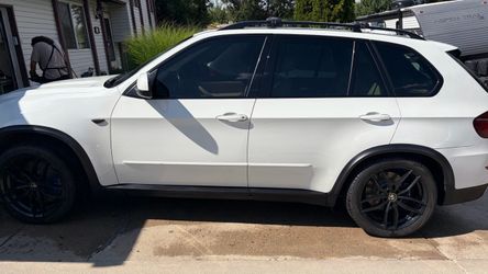 2012 BMW X5 5.0 for parts as is