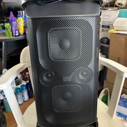 SONY SRS-XP500 Excellent Condition  EXTRA BASS 