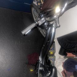 Scwinn Hybrid Pedal Bike