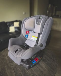 Nuna Convertible Car Seat