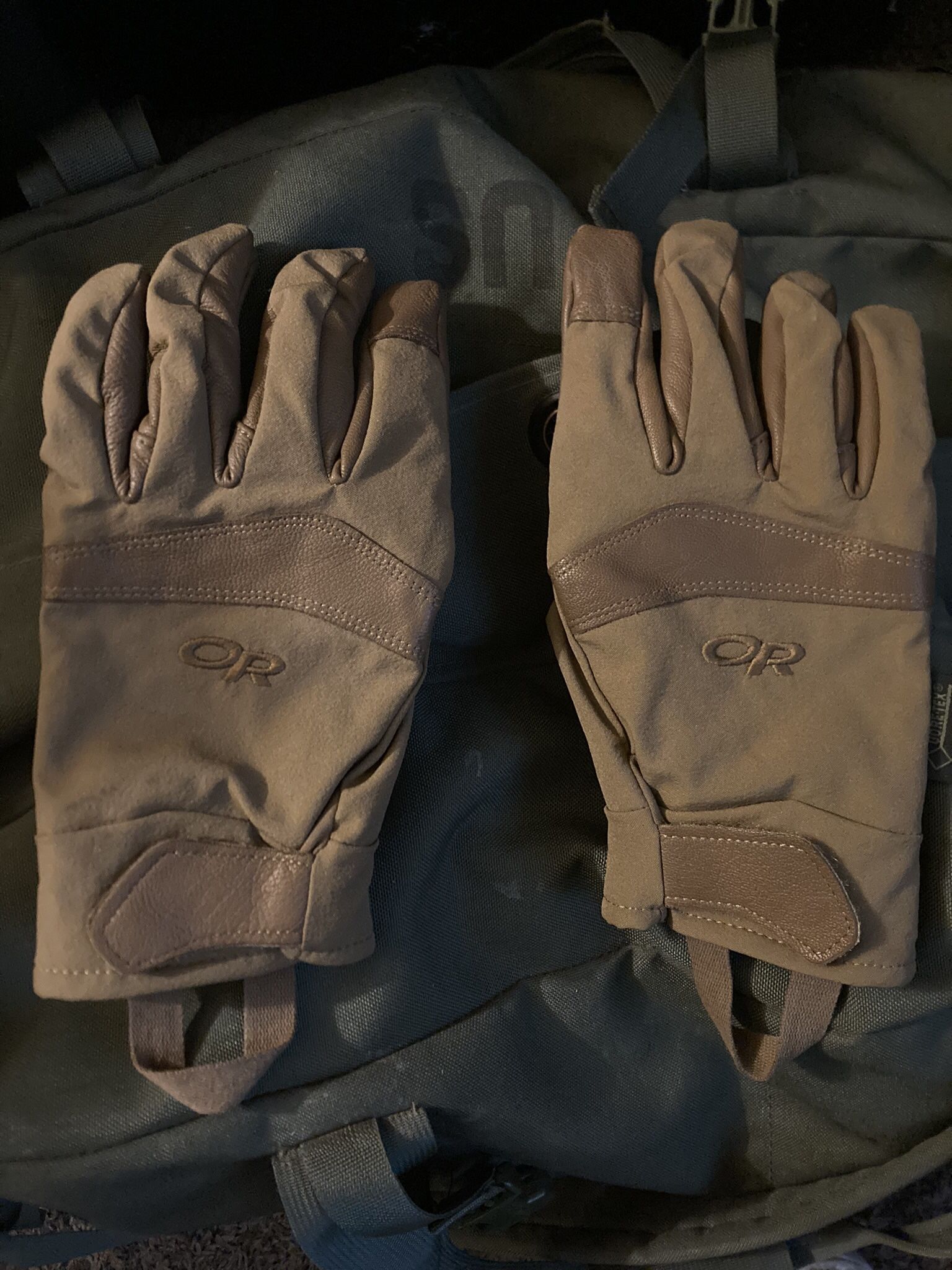 Outdoor Research Convoy Goretex Gloves