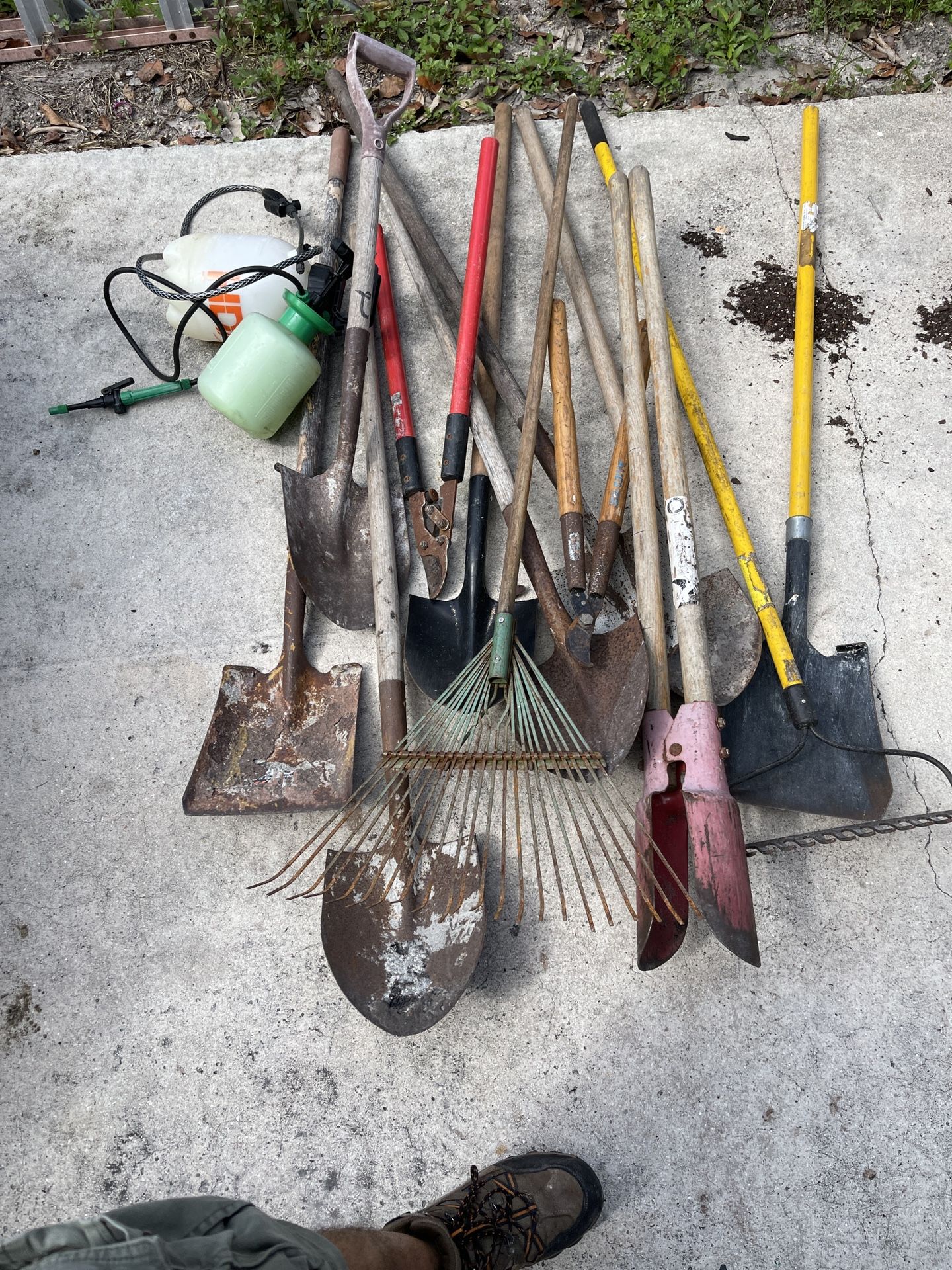 Many Garden Tools For Only 75 