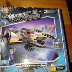 MIDNIGHT FLIGHTS BLOCKS