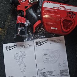 Milwaukee M12 FUEL 12-Volt Lithium-Ion Brushless Cordless Impact Driver With 2.0 Battery And Charger 