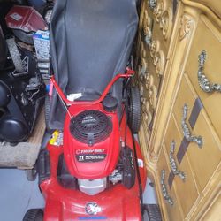 Troy Bilt 21" Lawn Mower 