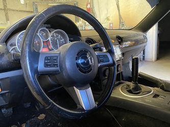 2006 mx5 Steering Wheel 