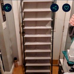 33 Shoe..Shoe Rack Fits On Back Of Door..Good Condition!..Organazation
