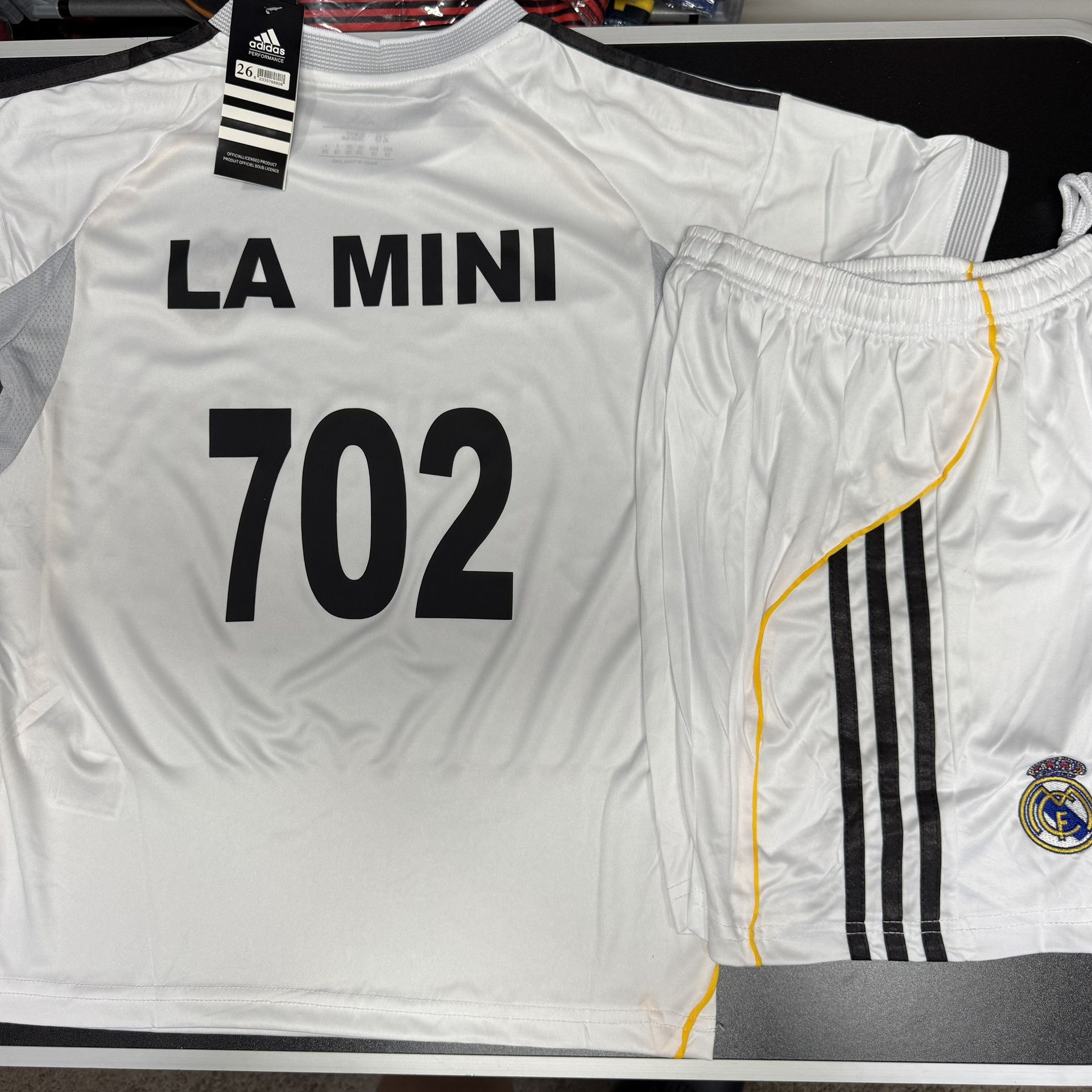 Real Madrid Uniform, Camisas De El Real Madrid, Custom Names, Custom Numbers, Camisa De El Real Madrid, Soccer Jerseys Real Madrid Kids Uniform, 5-12