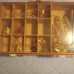 Vintage Tackle Box With Tackle 