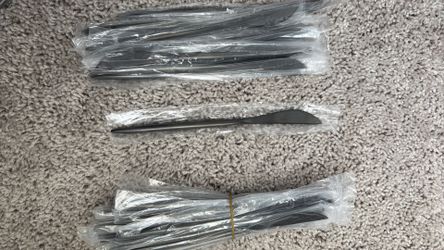 200 knives wedding