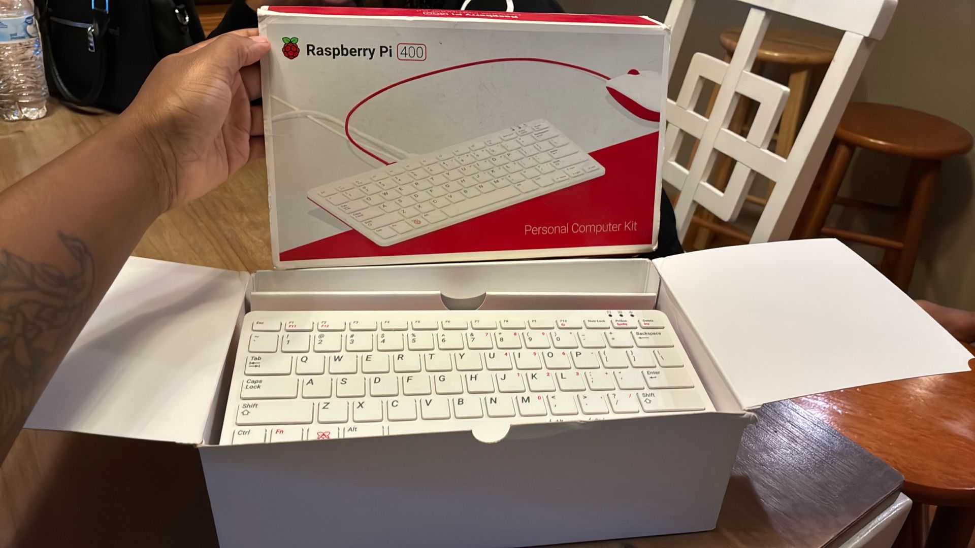 Raspberry Pi 400 Personal Computer Kit