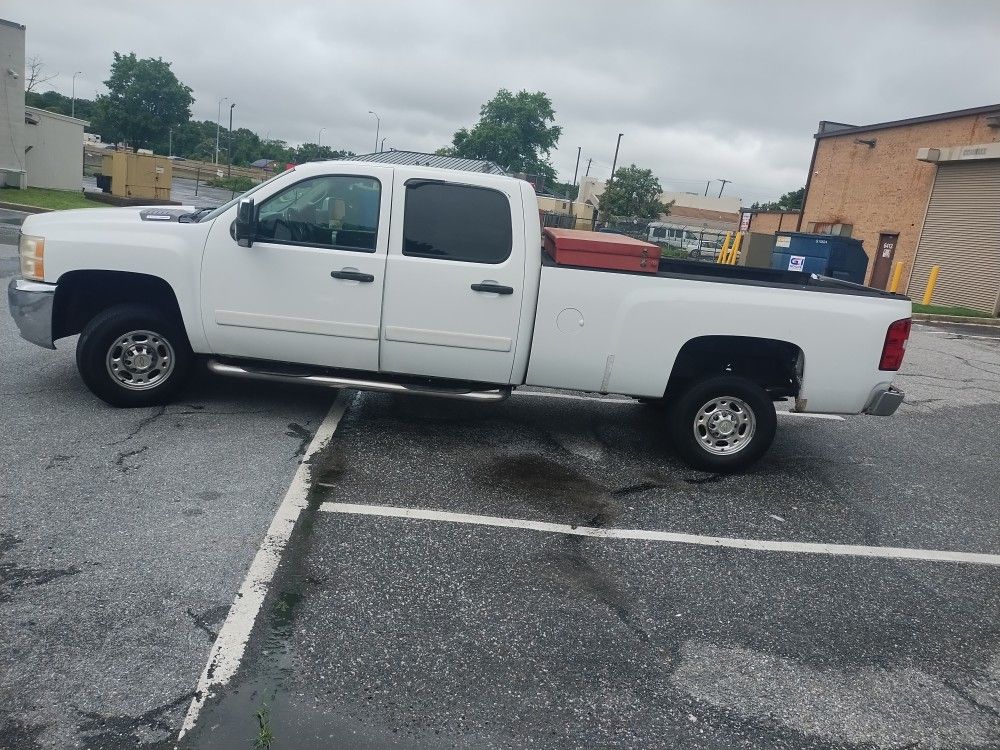 2009 Chevy hd 2500 dura max Hd2500