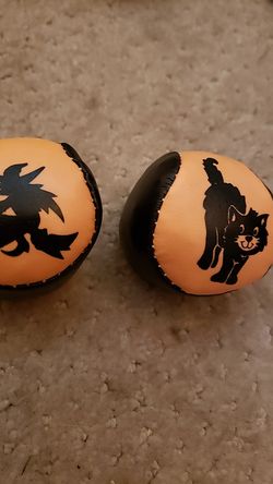 Hackysacs