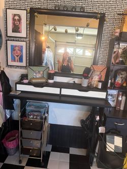 Full Home Hair Salon Chair-Mirror, Make-up/Lash Chair/ FULL HOME SALON SET-UPoooooool or ok
