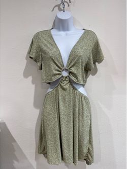L Green Dress