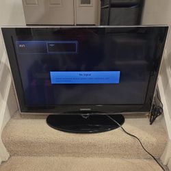 Samsung 32-inch, 720p HD LCD TV