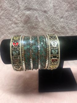 Bangles set