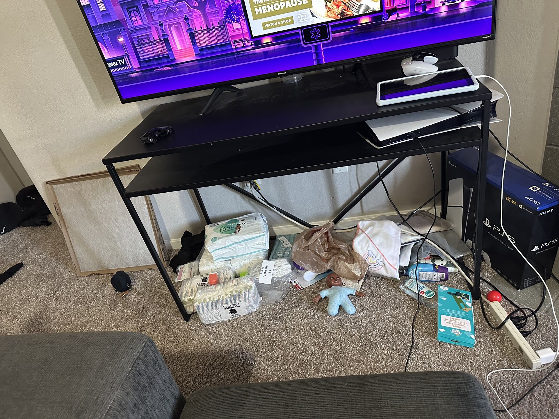 Roku TV & Black Stand