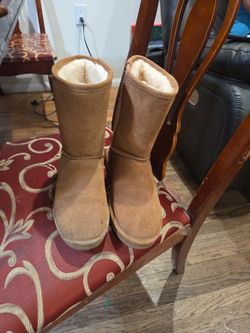 Bearpaw Boots