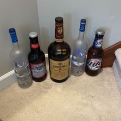 Bar Decor