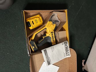 Dewalt Pruner