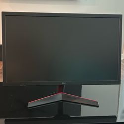 LG Ultra Gear monitor 144Hz FHD