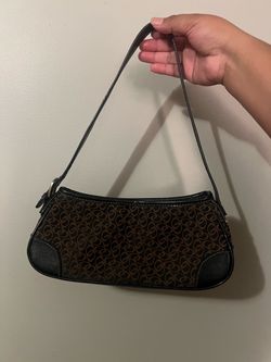 Small shoulder purse