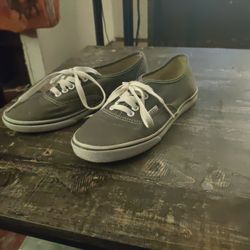 Van Shoes Women Size 7