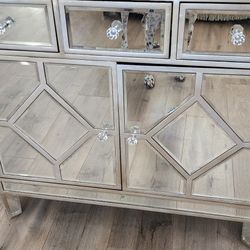 Mirror Nightstands Like Brand New Paid 499 Each