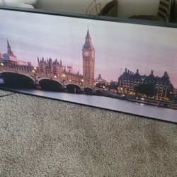 Long Wall Picture