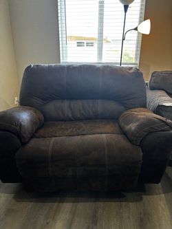 Free 2 person Recliner