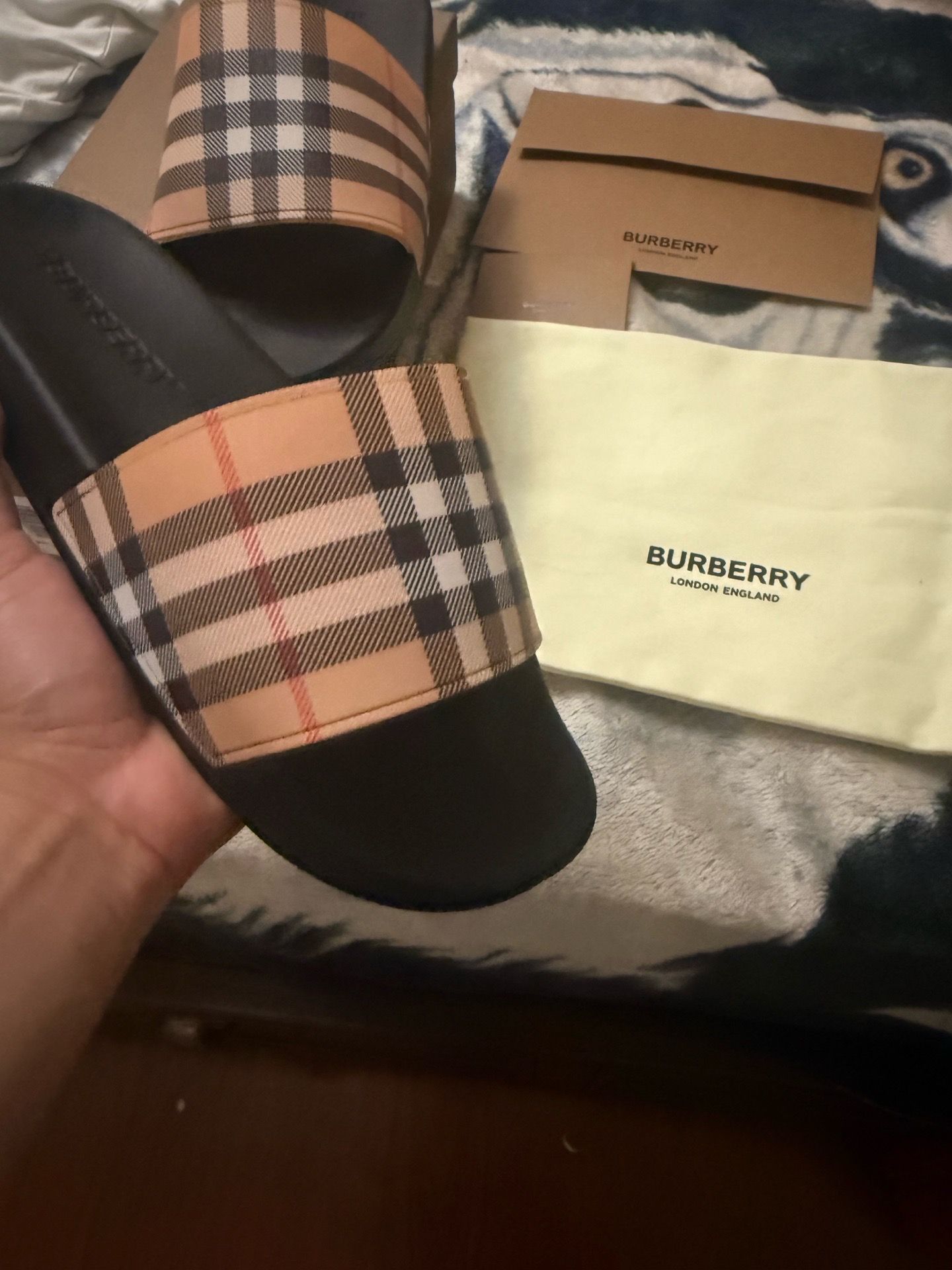 Burberry slides