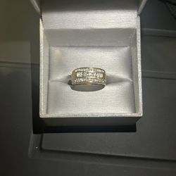 Men’s 1CT Diamond Ring 10kgold 
