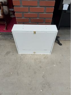 Wall desk