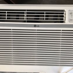 LG 18,000 BTU Air Conditioner 