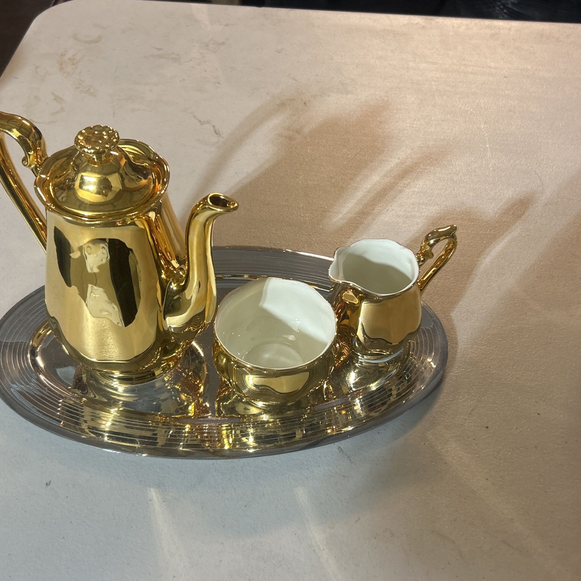 Vintage Hall China Golden Glow Coffee Pot With Creamer And sugar Bow 3323