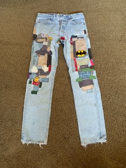 Blue Levi Jeans with patches