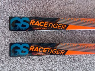 188 cm VOLKL GS RACETIGER w/ MARKER RACE XCELL 12 BINDINGS
