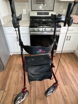 Nova Upright Walker