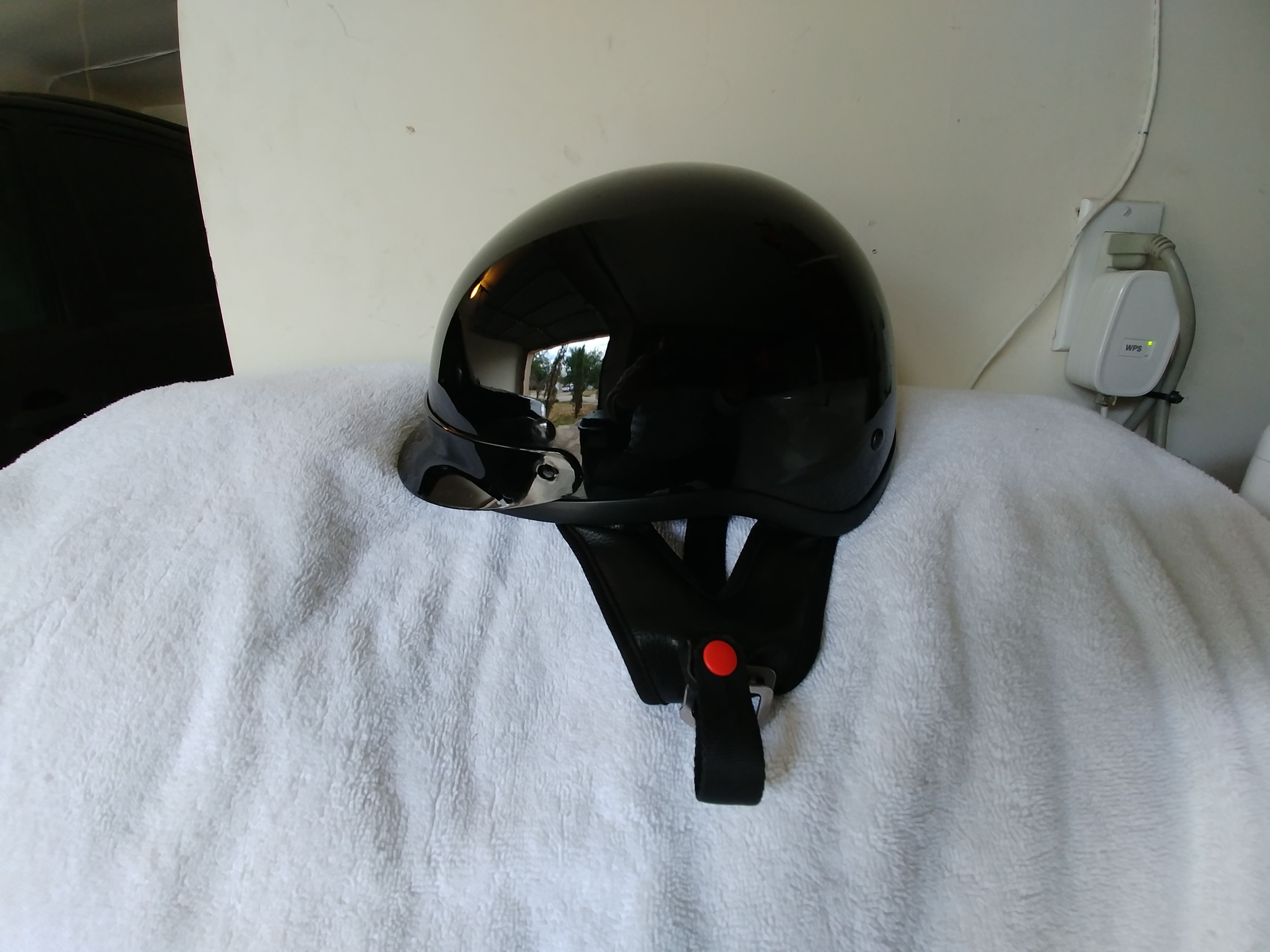 Motorcycle helmet