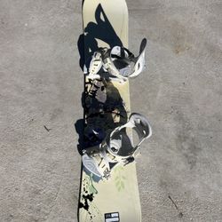 144cm Snowboard With Bindings