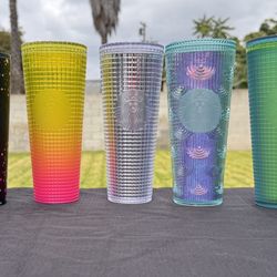Starbucks Cups 