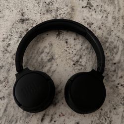 JBL Tune 660NC Noise Cancellation Headphones 