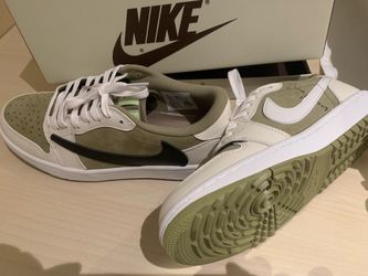 Air Jordan 1 Retro Low Golf Travis Scott Neutral Olive