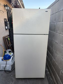 Hot point Refrigerator