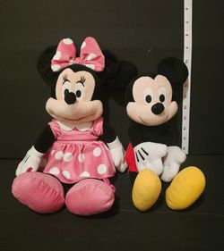Mickey and Minnie Mouse Plush Set