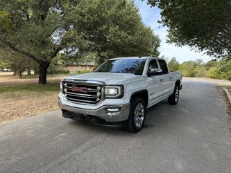 2016 GMC Sierra