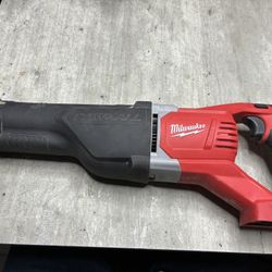 Milwaukee Sawzall W/ 6.0 Battery