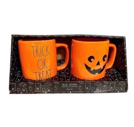 New RAE DUNN Halloween 2 Mug Set Trick Or Treat & Jack O’ Lantern