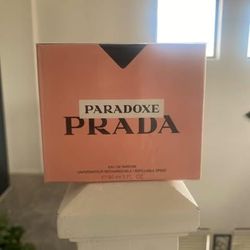 Prada Colonge